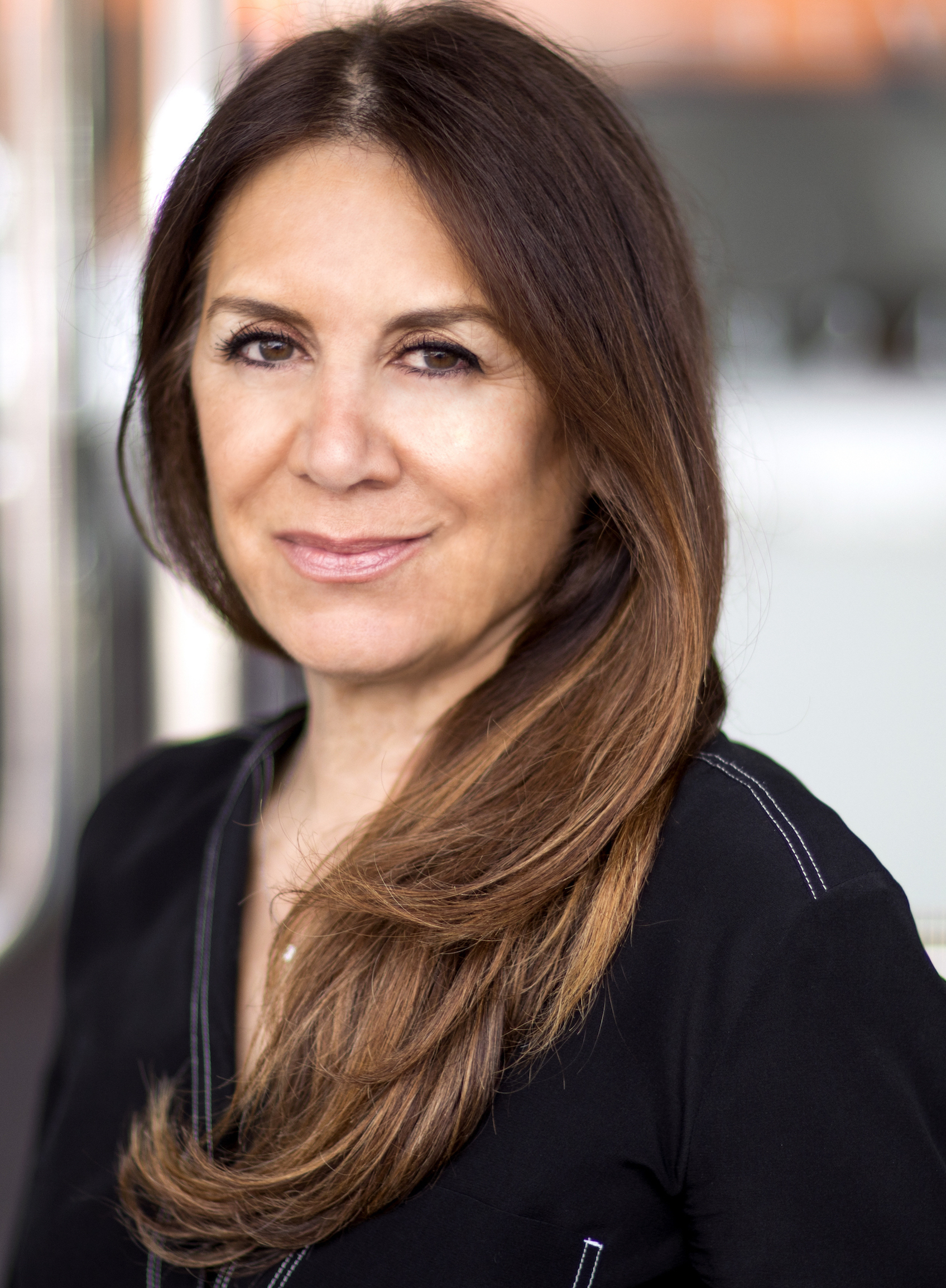 Sophie Dabestani Sophie Dabestani